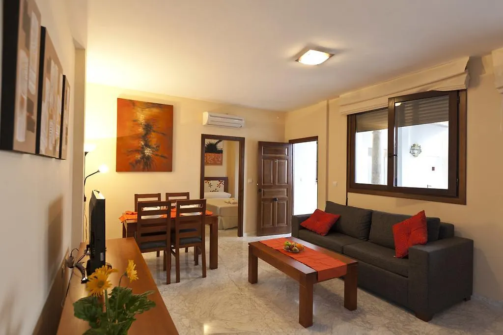 Mercader De Sedas Apartments