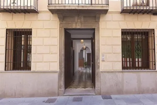 Mercader De Sedas Apartments Spain