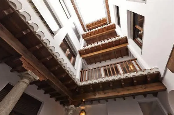 Mercader De Sedas Apartments 0*, Granada Spain